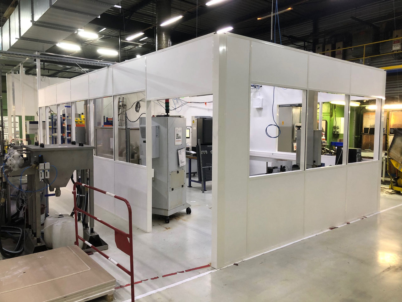 Réalisation de bureau intérieur