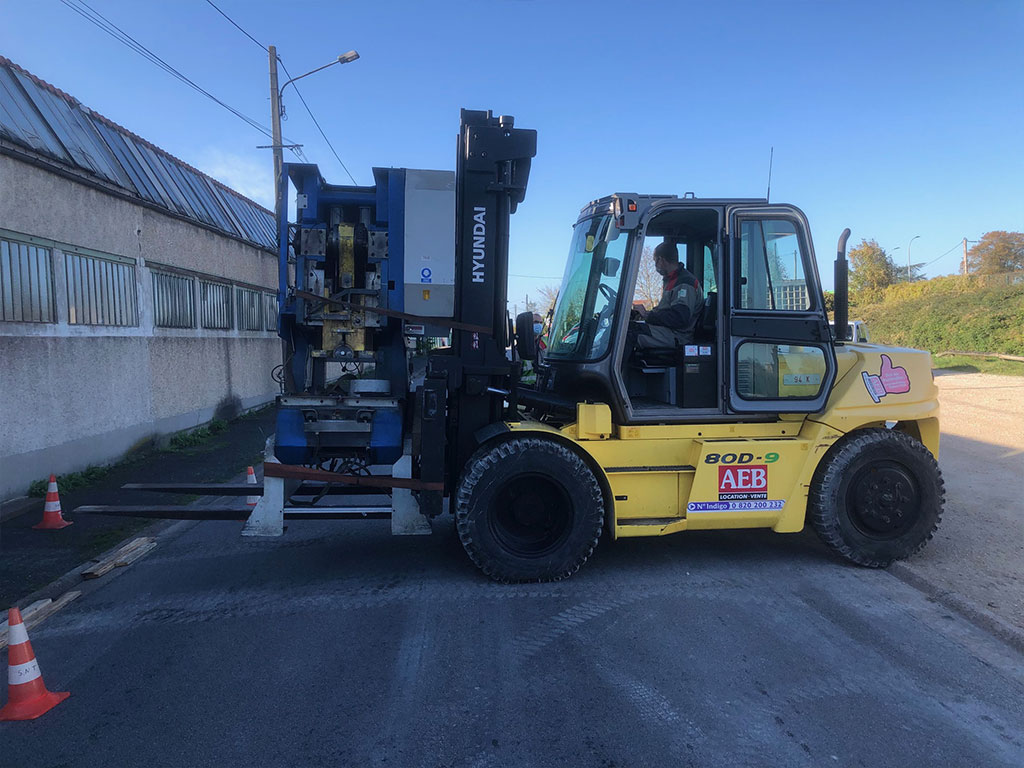 Transfert de machine industriel